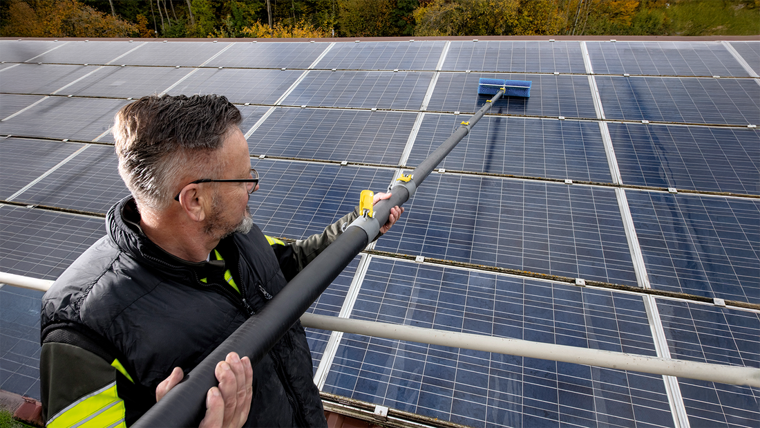 Limpieza profesional de paneles solares