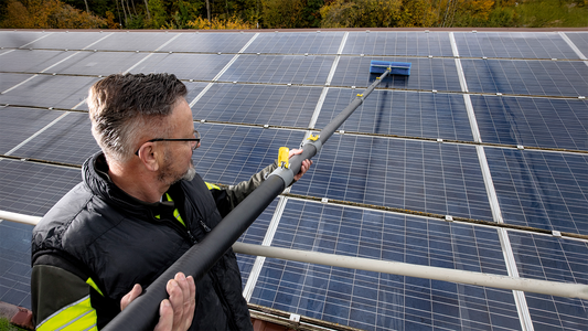 Limpieza profesional de paneles solares